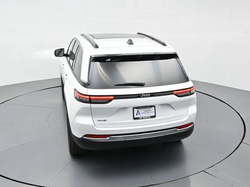 New 2025 Jeep Grand Cherokee Limited 4xe w/ Luxury Tech Group II image 47