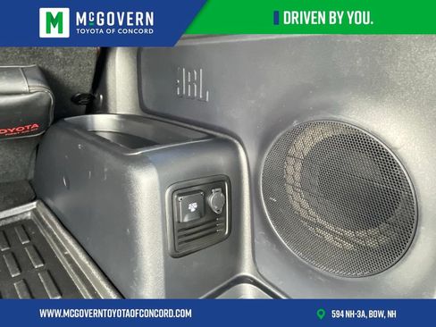 Used 2024 Toyota 4Runner Limited AWD/4WD image 34