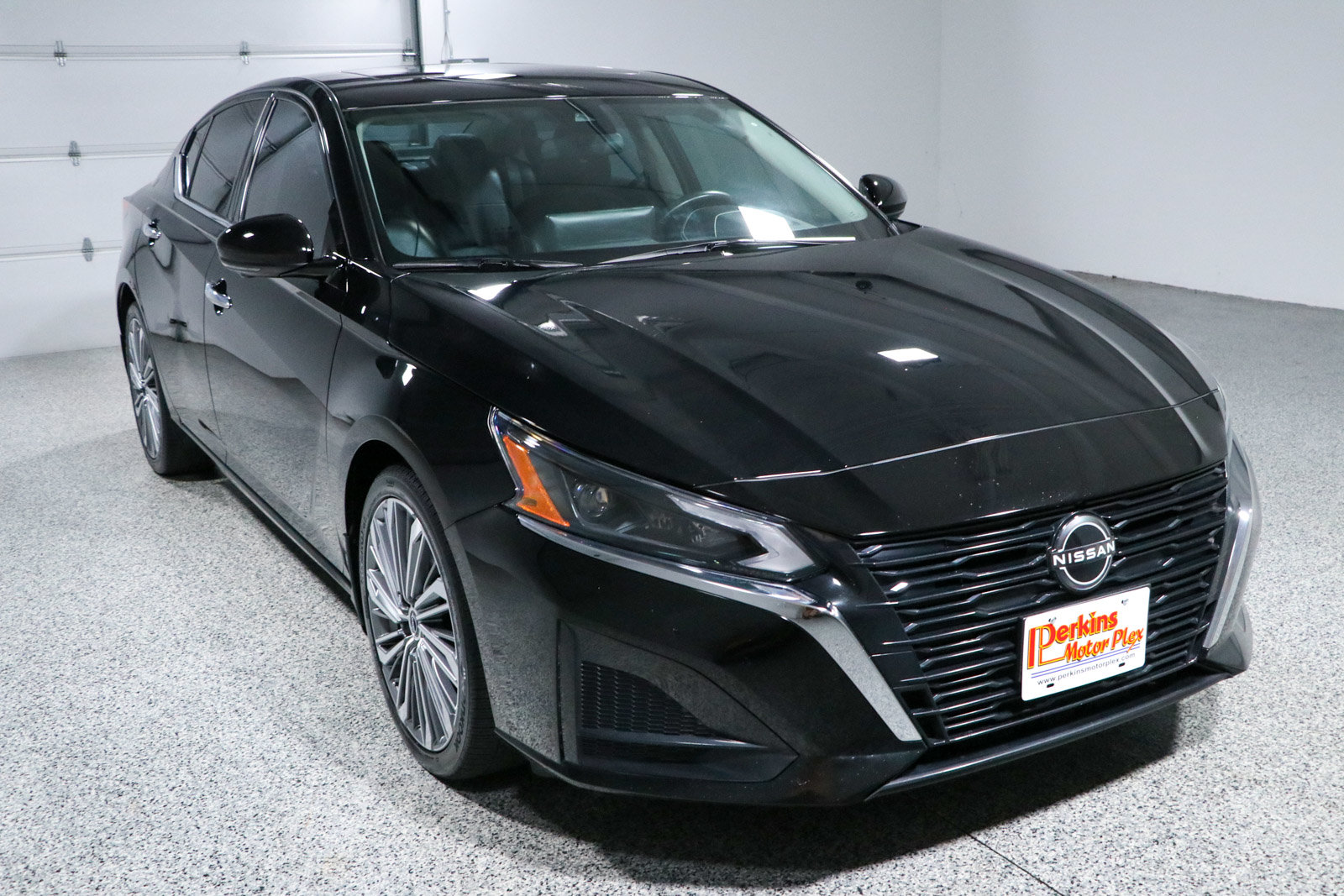 Used 2023 Nissan Altima 2.5 SL FWD image 5