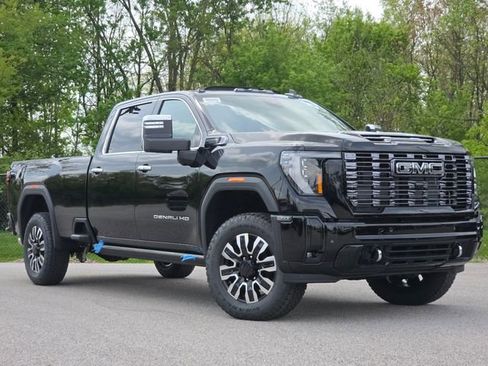 New 2026 GMC Sierra 3500 Denali Ultimate AWD/4WD image 2
