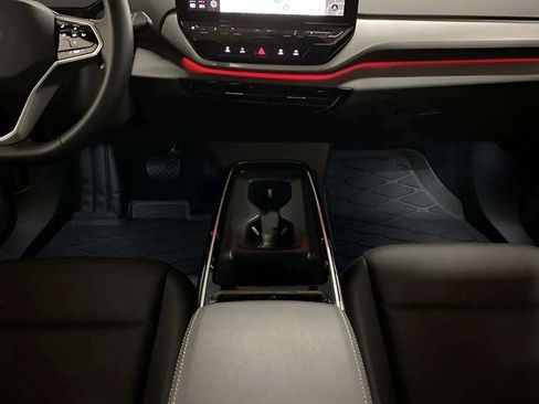 Used 2023 Volkswagen ID.4 S image 13