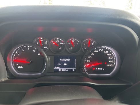 Used 2023 GMC Sierra 2500 Pro image 12