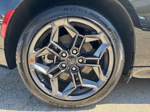 New 2026 Dodge Charger R/T AWD/4WD image 17