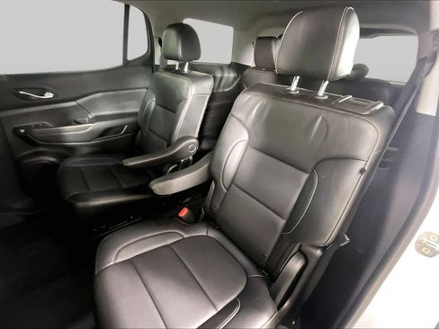 Used 2021 GMC Acadia SLT w/ Elevation Edition FWD image 19