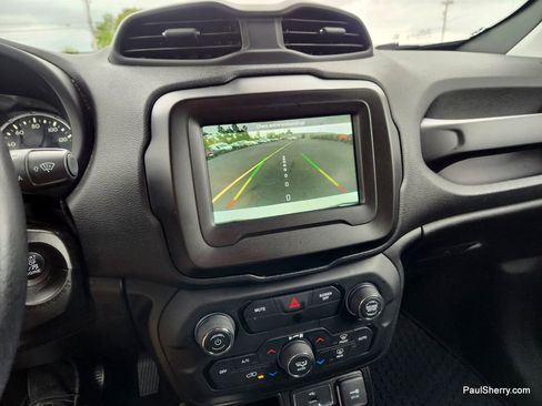 Used 2020 Jeep Renegade Altitude image 3