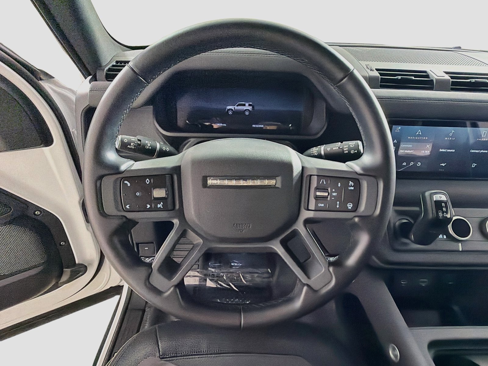 Used 2024 Land Rover Defender 90 X-Dynamic SE AWD/4WD image 11