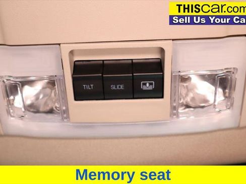 Used 2016 Ford Explorer Platinum image 21