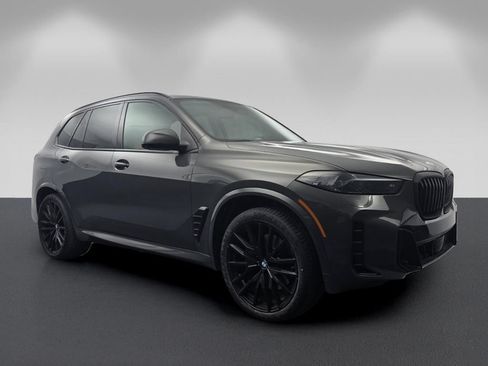 Certified 2024 BMW X5 sDrive40i w/ M Sport Package RWD image 1