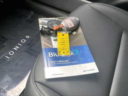 Used 2025 Hyundai Ioniq 6 SEL RWD image 14