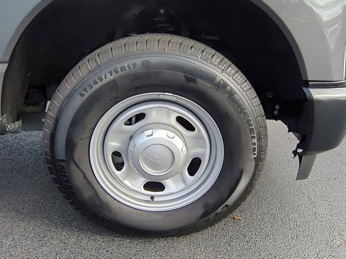 Used 2024 Ford F350 XL image 11