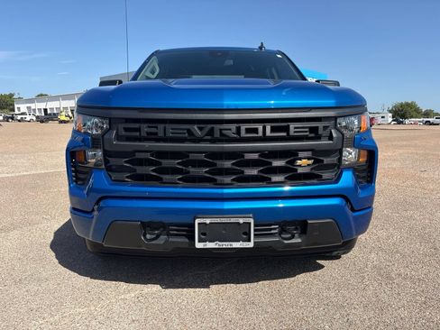 Used 2023 Chevrolet Silverado 1500 Custom RWD image 9