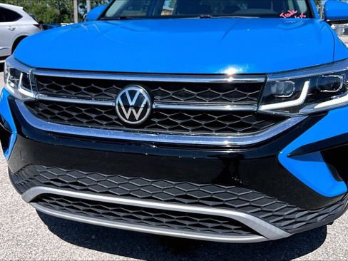 Used 2022 Volkswagen Taos SEL AWD/4WD image 37