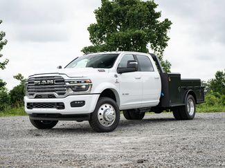 New 2026 RAM 4500 4x4 Crew Cab DRW w/ Laramie Trim Package video 2