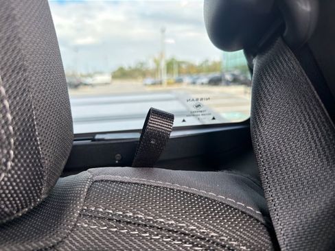 Certified 2025 Nissan Frontier SV w/ SV Convenience Package image 20