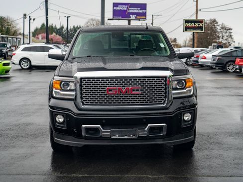 Used 2015 GMC Sierra 1500 Denali w/ Driver Alert Package AWD/4WD image 3
