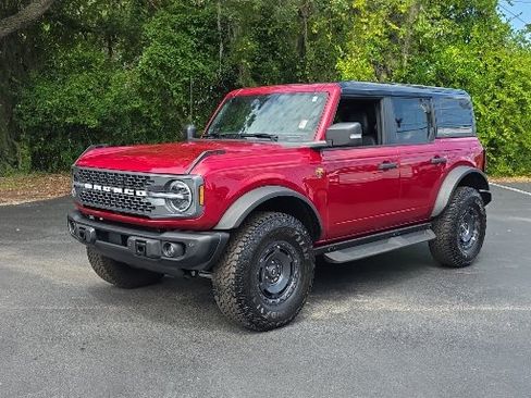 Certified 2025 Ford Bronco Badlands AWD/4WD image 4