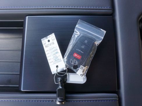 New 2026 Toyota Tundra Platinum AWD/4WD image 36