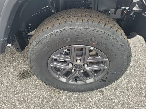 New 2026 Jeep Gladiator Sport image 17