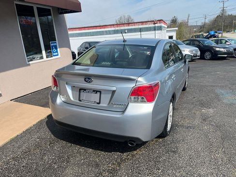 Used 2015 Subaru Impreza 2.0i Premium image 6