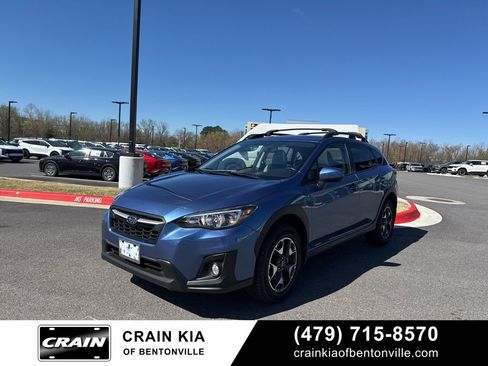 Used 2019 Subaru Crosstrek 2.0i Premium w/ Moonroof Package image 2