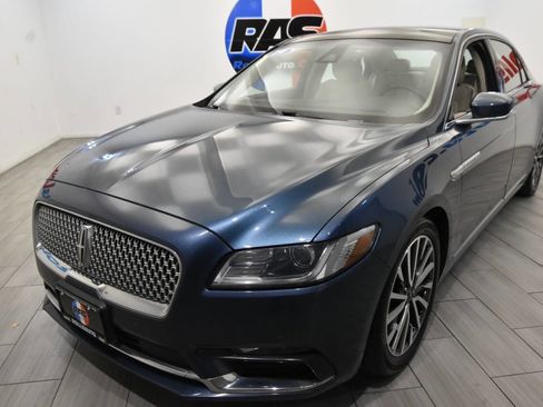 Used 2019 Lincoln Continental Select w/ Continental Climate Package image 1
