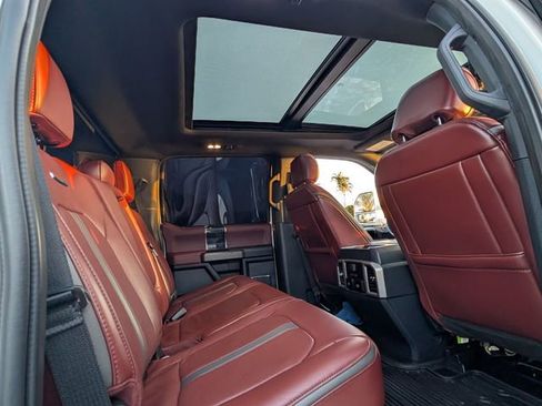 Used 2022 Ford F450 Platinum image 14
