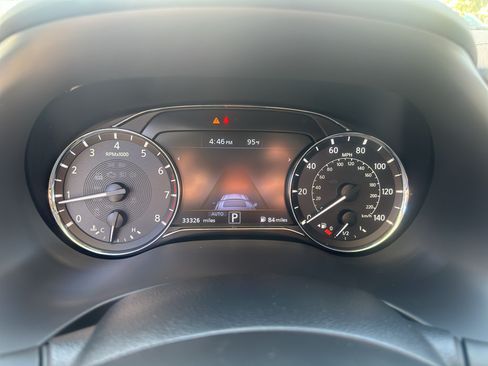 Used 2023 INFINITI QX80 Premium Select w/ Cargo Package AWD/4WD image 30
