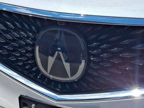 Certified 2024 Acura MDX SH-AWD w/ Advance Package image 4