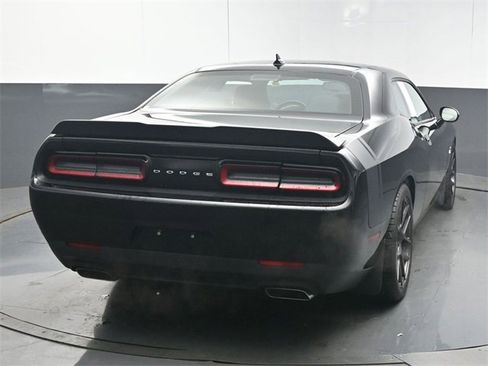 Used 2016 Dodge Challenger R/T Scat Pack image 7