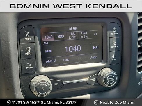 Used 2018 Jeep Compass Latitude image 18