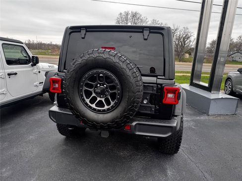 Used 2022 Jeep Wrangler Unlimited Sport AWD/4WD image 3