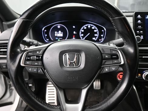 Used 2021 Honda Accord Sport image 11