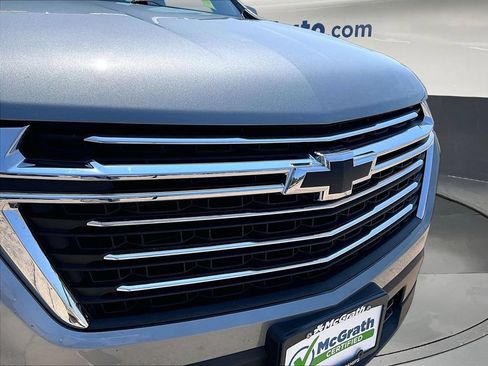 Used 2024 Chevrolet Traverse LT AWD/4WD image 36