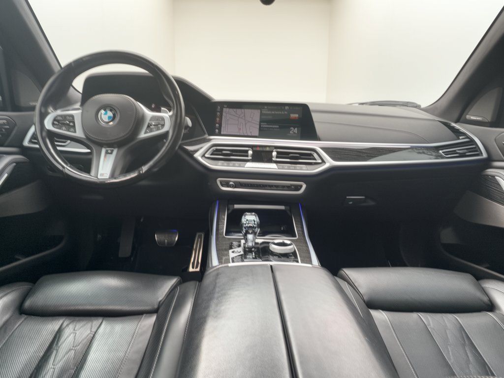 Used 2022 BMW X7 M50i AWD/4WD image 17