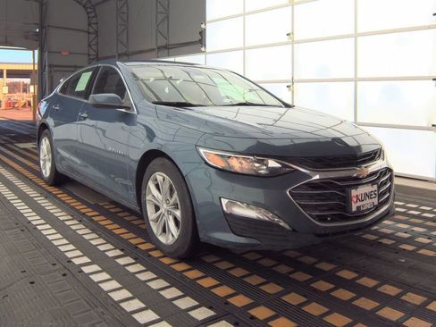 Used 2024 Chevrolet Malibu LT image 22