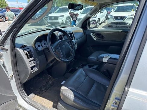 Used 2004 Ford Escape XLT FWD image 20