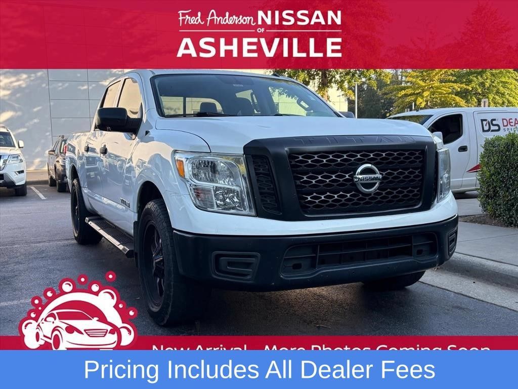 Used 2019 Nissan Titan S AWD/4WD image 1