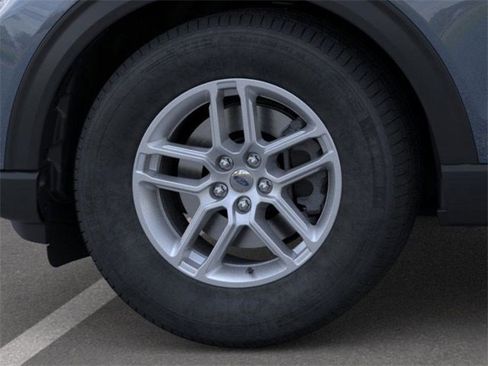 New 2025 Ford Explorer Active image 19