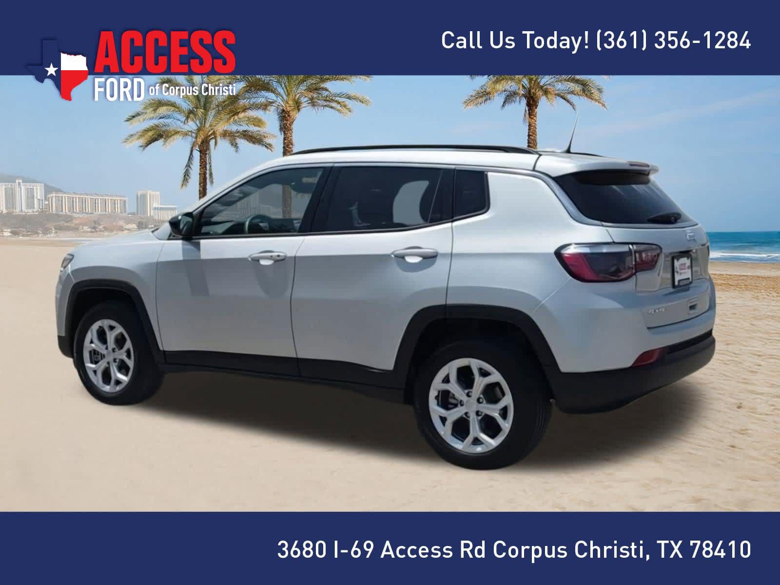 Used 2024 Jeep Compass Latitude AWD/4WD image 6
