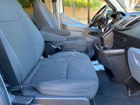 Used 2016 Ford Transit 350 XL image 40