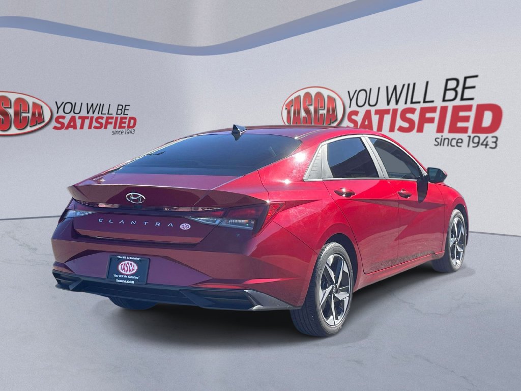Certified 2023 Hyundai Elantra SEL w/ Convenience Package FWD image 6