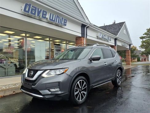 Used 2020 Nissan Rogue SL w/ Premium Package image 1