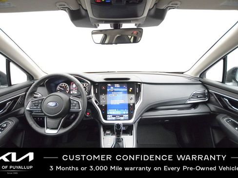 Used 2025 Subaru Outback Limited image 17