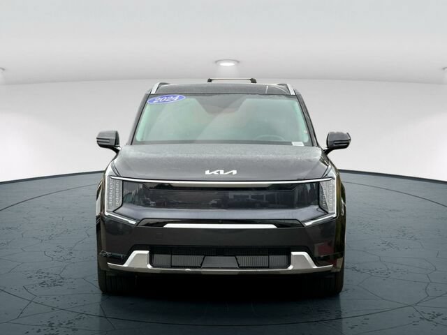 Used 2024 Kia EV9 Land AWD/4WD image 9