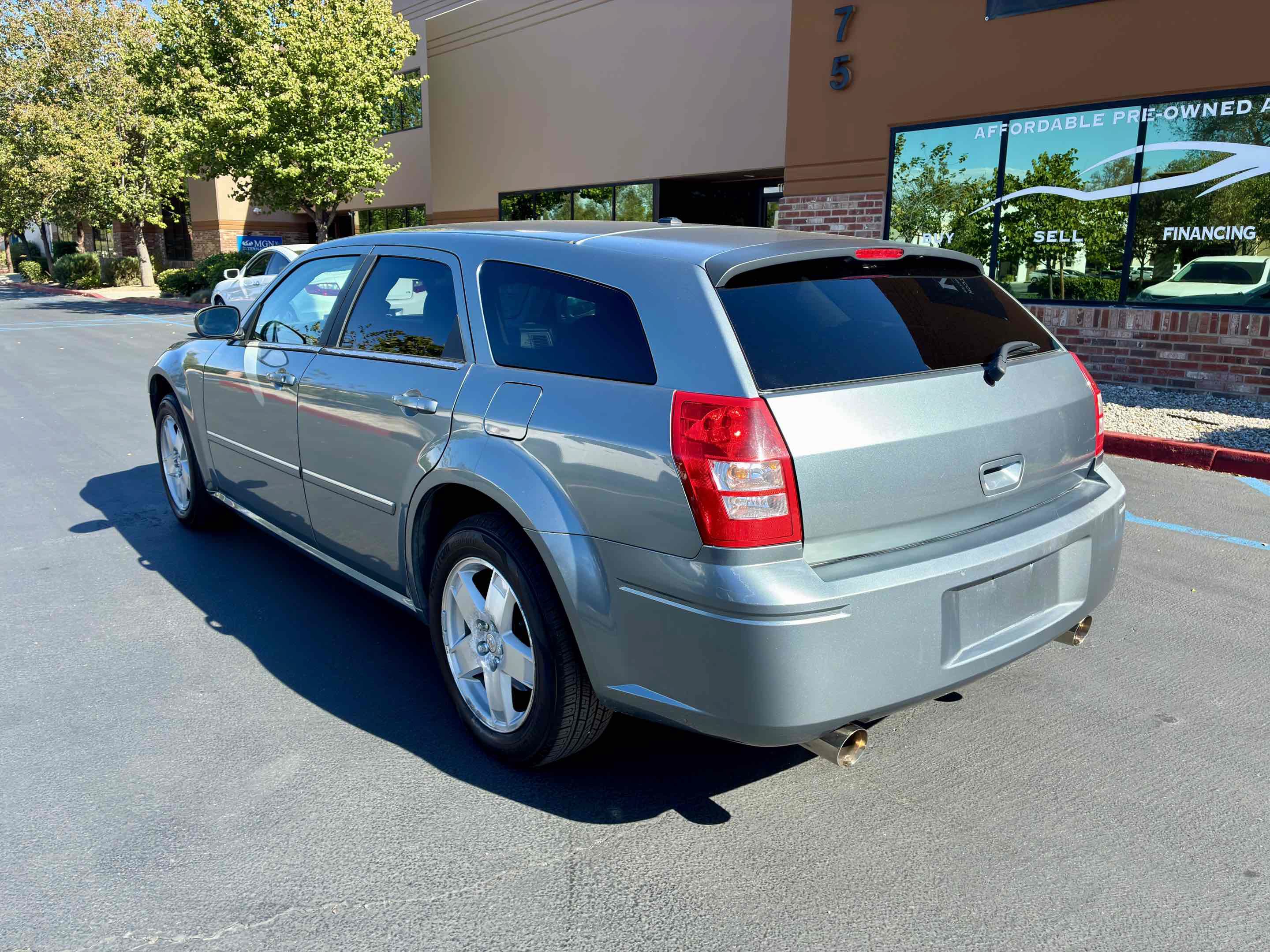 Used 2007 Dodge Magnum R/T AWD/4WD image 10
