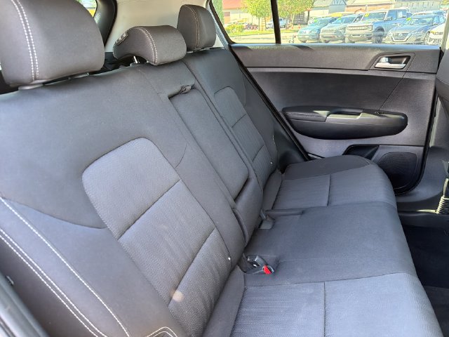 Used 2020 Kia Sportage LX FWD image 28