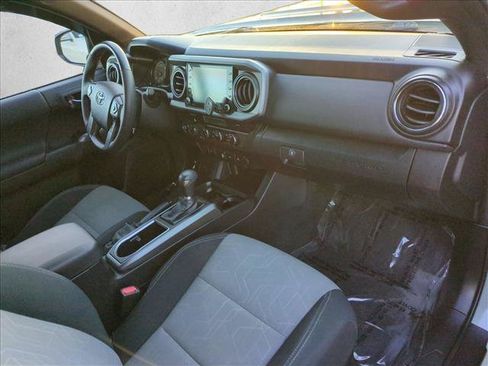 Used 2023 Toyota Tacoma TRD Sport AWD/4WD image 20
