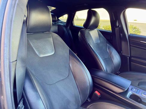 Used 2019 Ford Fusion Sport AWD/4WD image 46