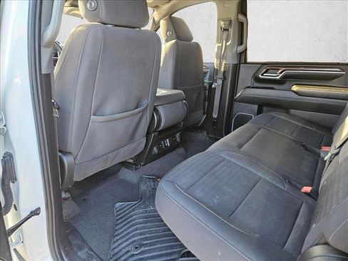 Used 2024 Chevrolet Silverado 2500 LT w/ Convenience Package image 11