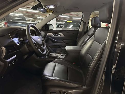 Used 2021 Chevrolet Traverse LT AWD/4WD image 15